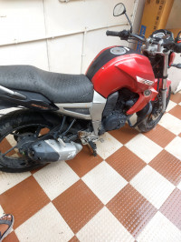 Red And Black Yamaha FZ16