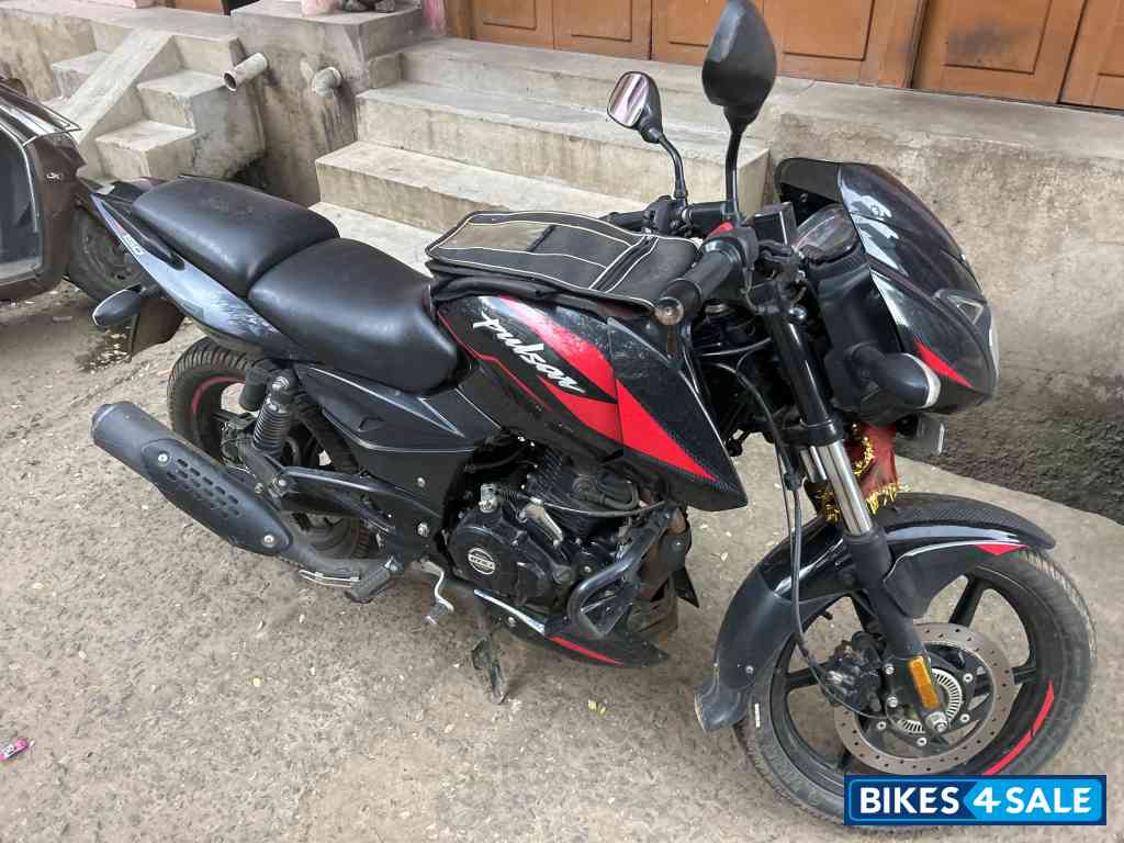 Bajaj Pulsar 150 Twin Disc
