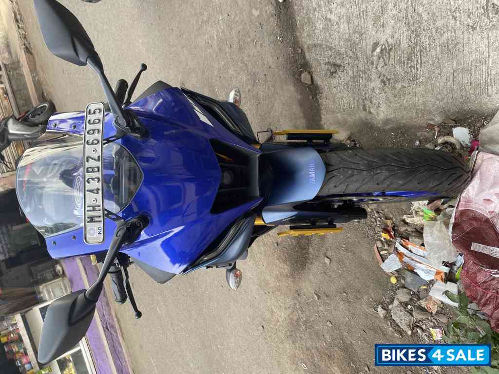 Racing Blue Yamaha R15 V4