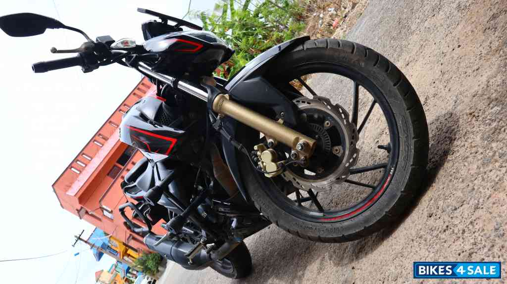TVS Apache RTR 200 4V ABS