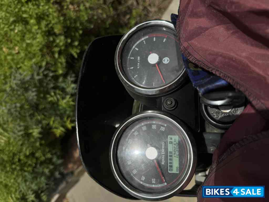 Red Royal Enfield Continental GT 650 Twin