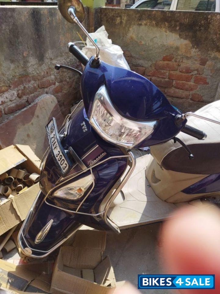 Blue TVS Jupiter Classic