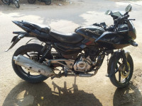 Black Bajaj Pulsar 220F