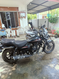 Black Bajaj Avenger Street 220