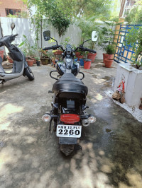 Black Bajaj Avenger Street 220