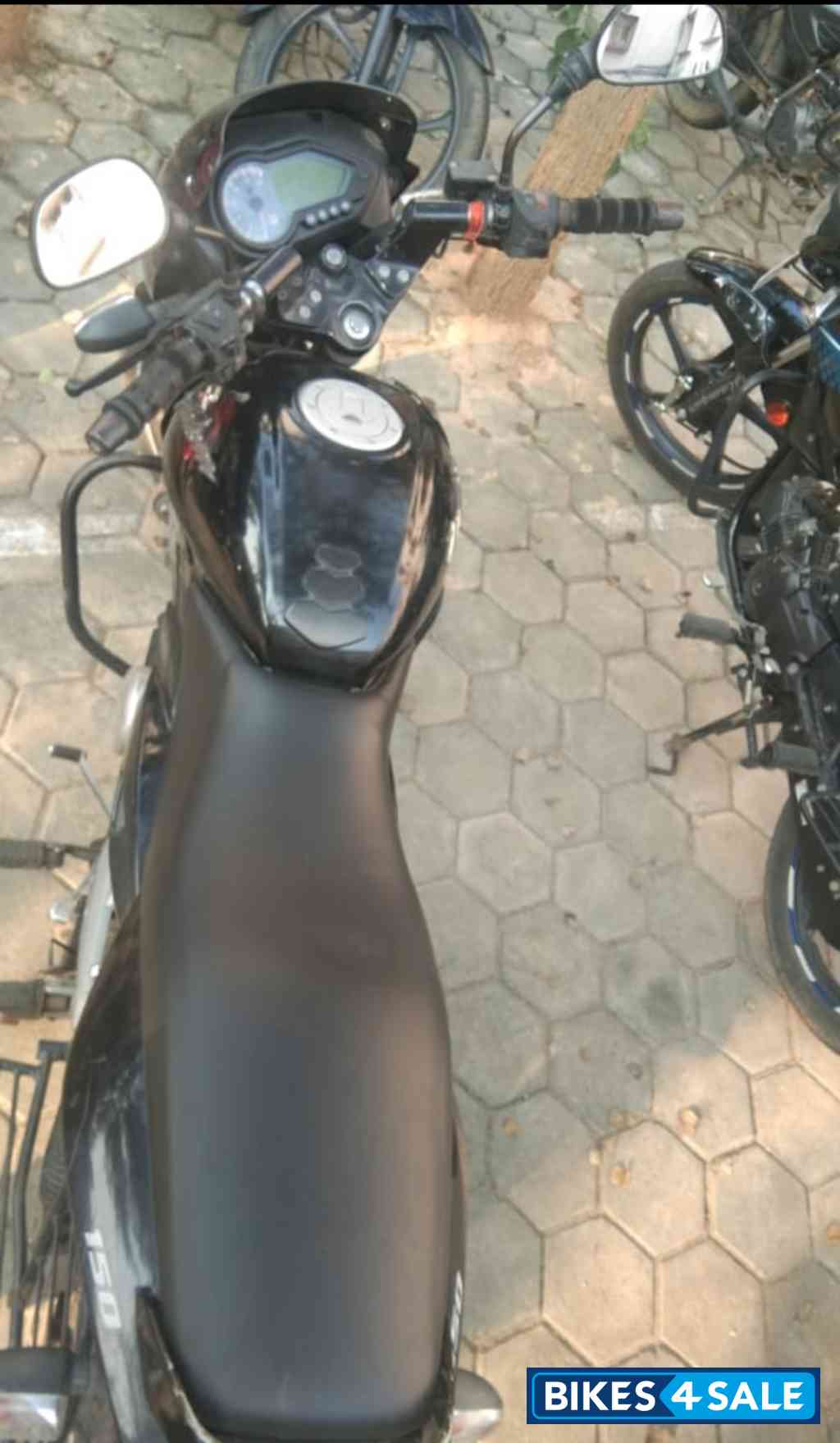 Black Bajaj Pulsar 150 DTSi