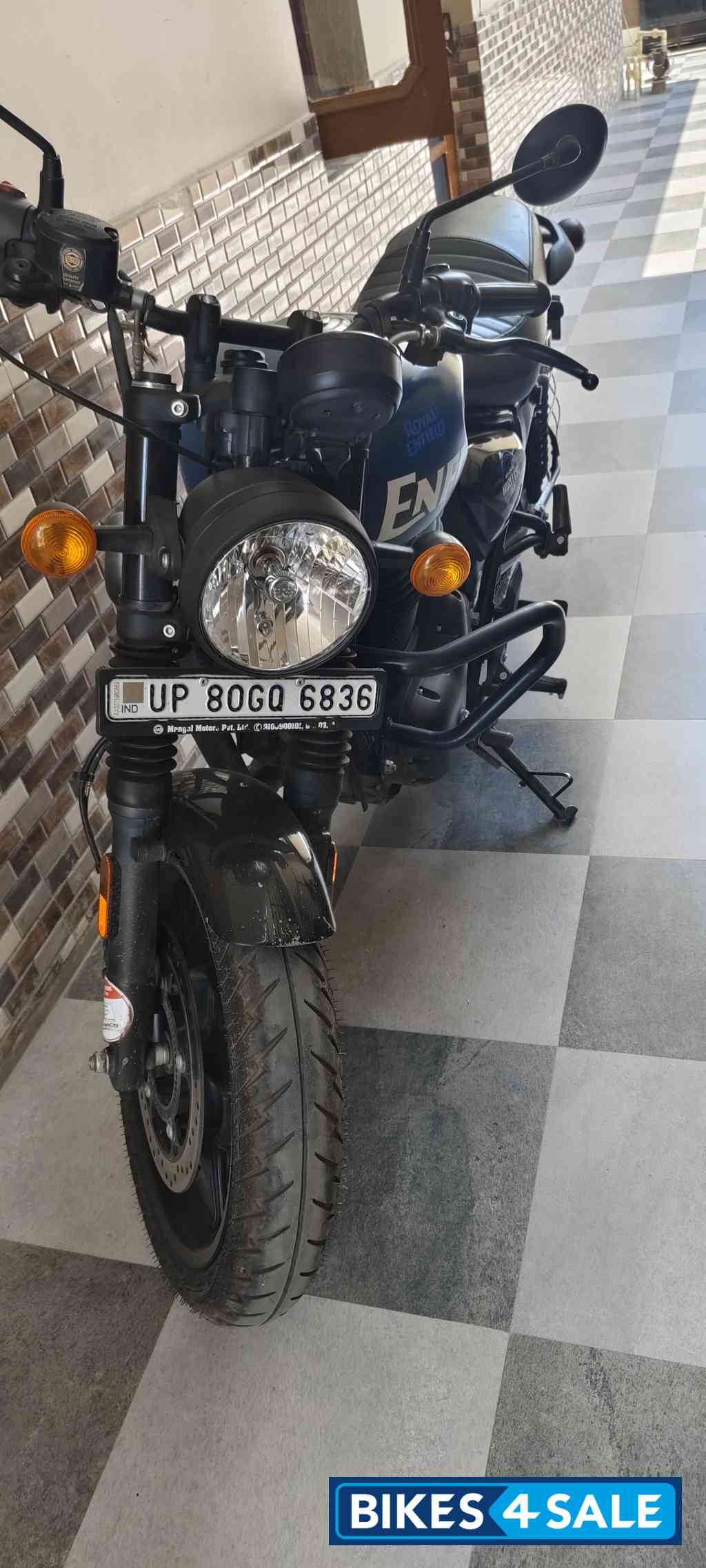 Royal Enfield Hunter 350 Metro
