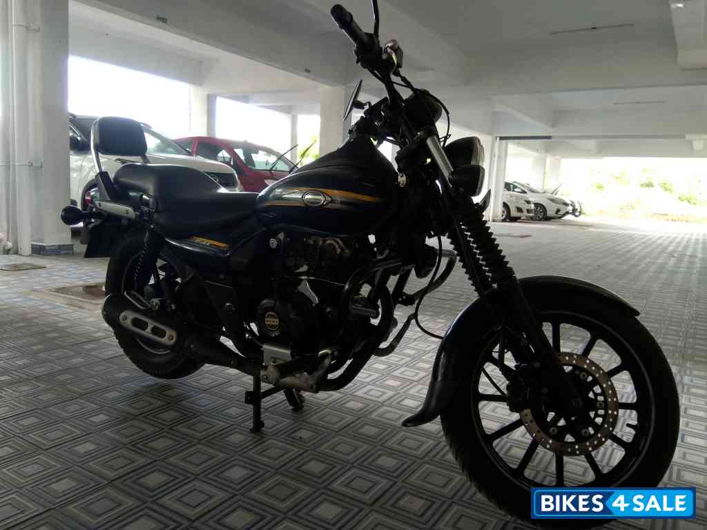 Dark Blue Bajaj Avenger Street 150