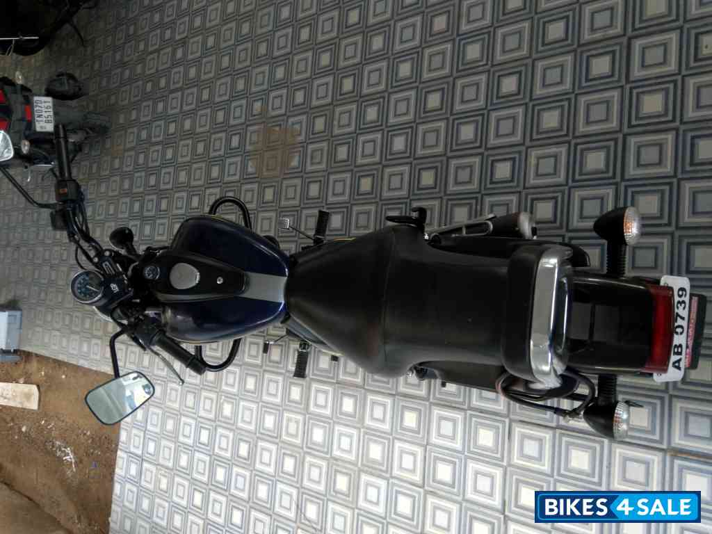 Dark Blue Bajaj Avenger Street 150