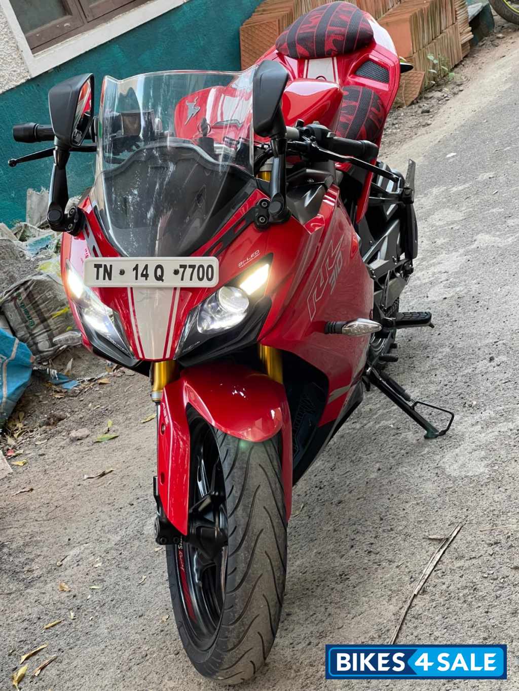 Red TVS Apache RR 310
