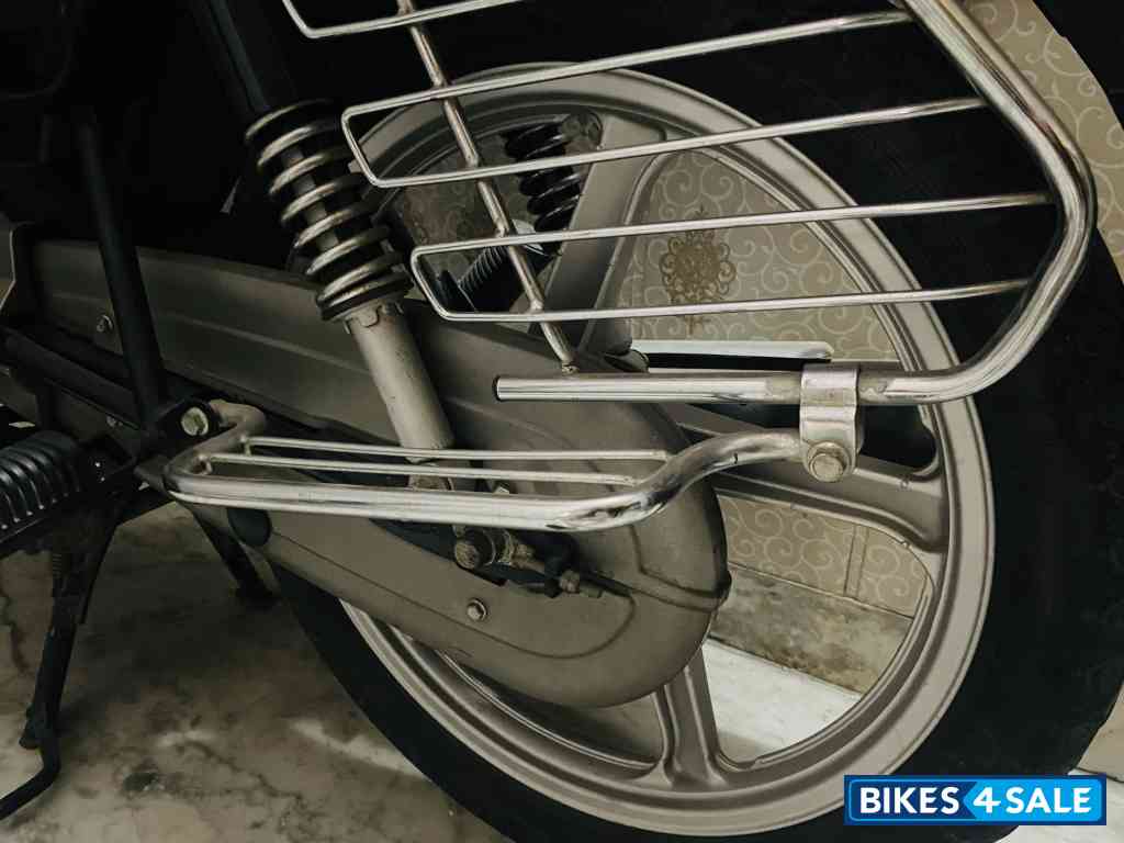 Black Hero Splendor Plus