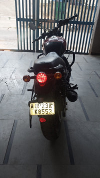 Red Royal Enfield Hunter 350 Metro