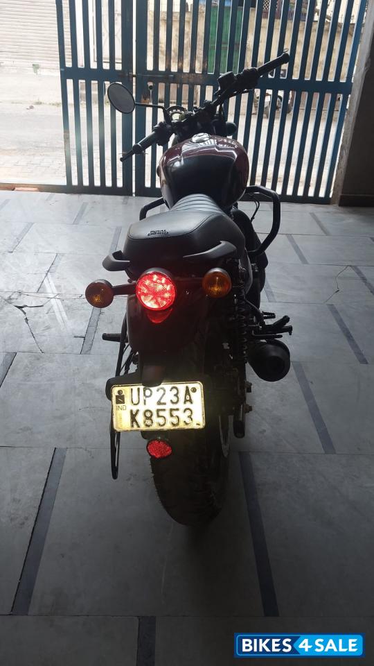 Red Royal Enfield Hunter 350 Metro