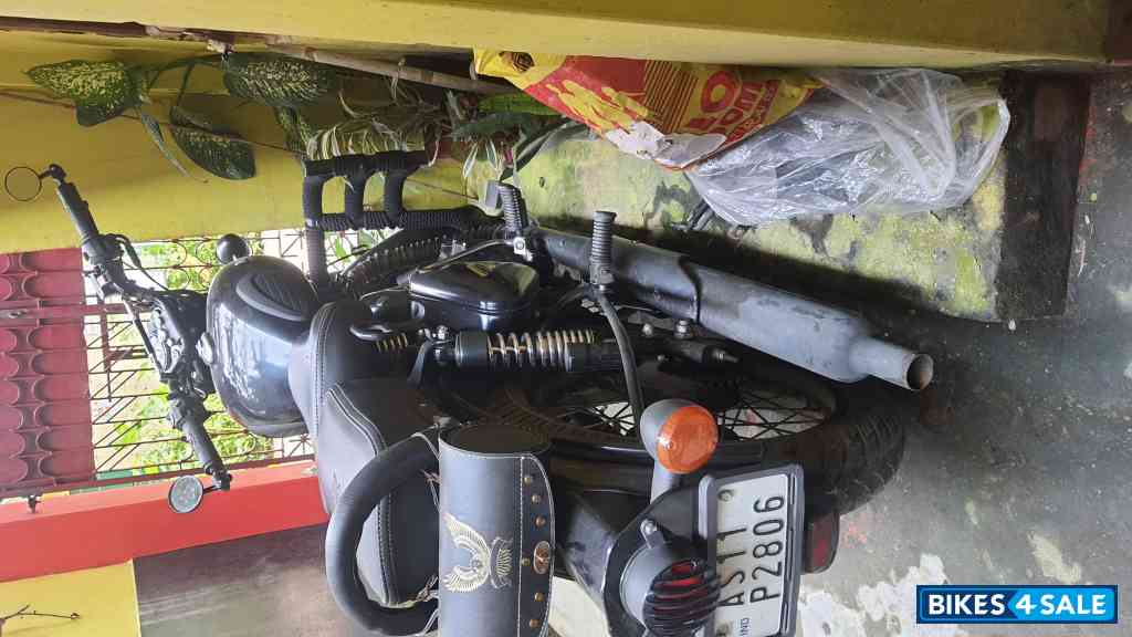 Royal Enfield Classic 500