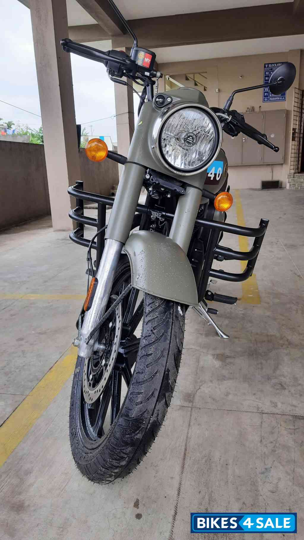 Royal Enfield Classic 350 Dual Channel BS6