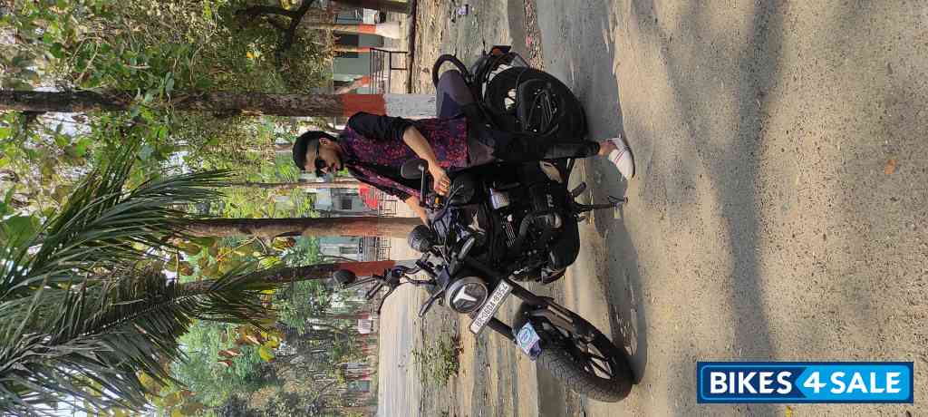 TVS Ronin SS TVS Ronin SS