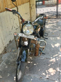 Royal Enfield Bullet Standard 350