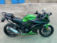 Kawasaki Ninja 300 BS6