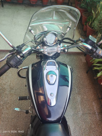 Bajaj Avenger Cruise 220