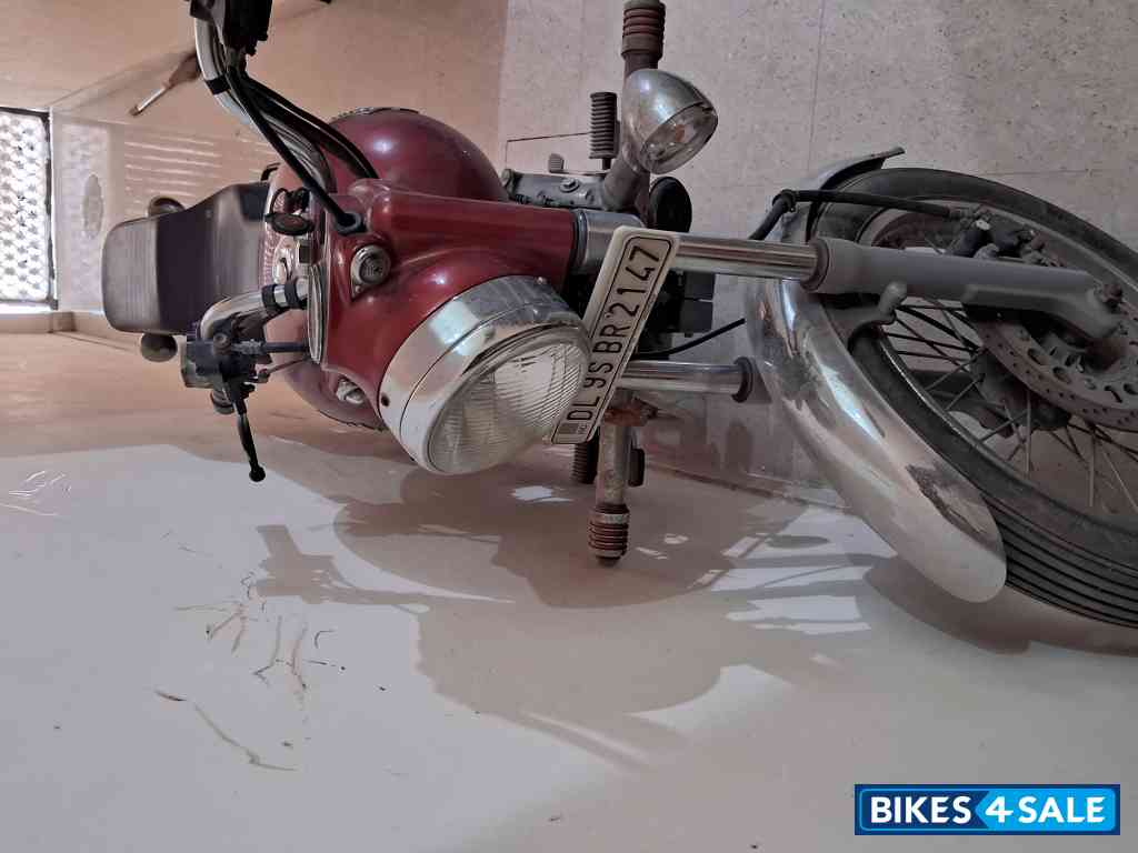 Royal Enfield Bullet 350 Twinspark Royal Enfield Bullet 350 Twinspark