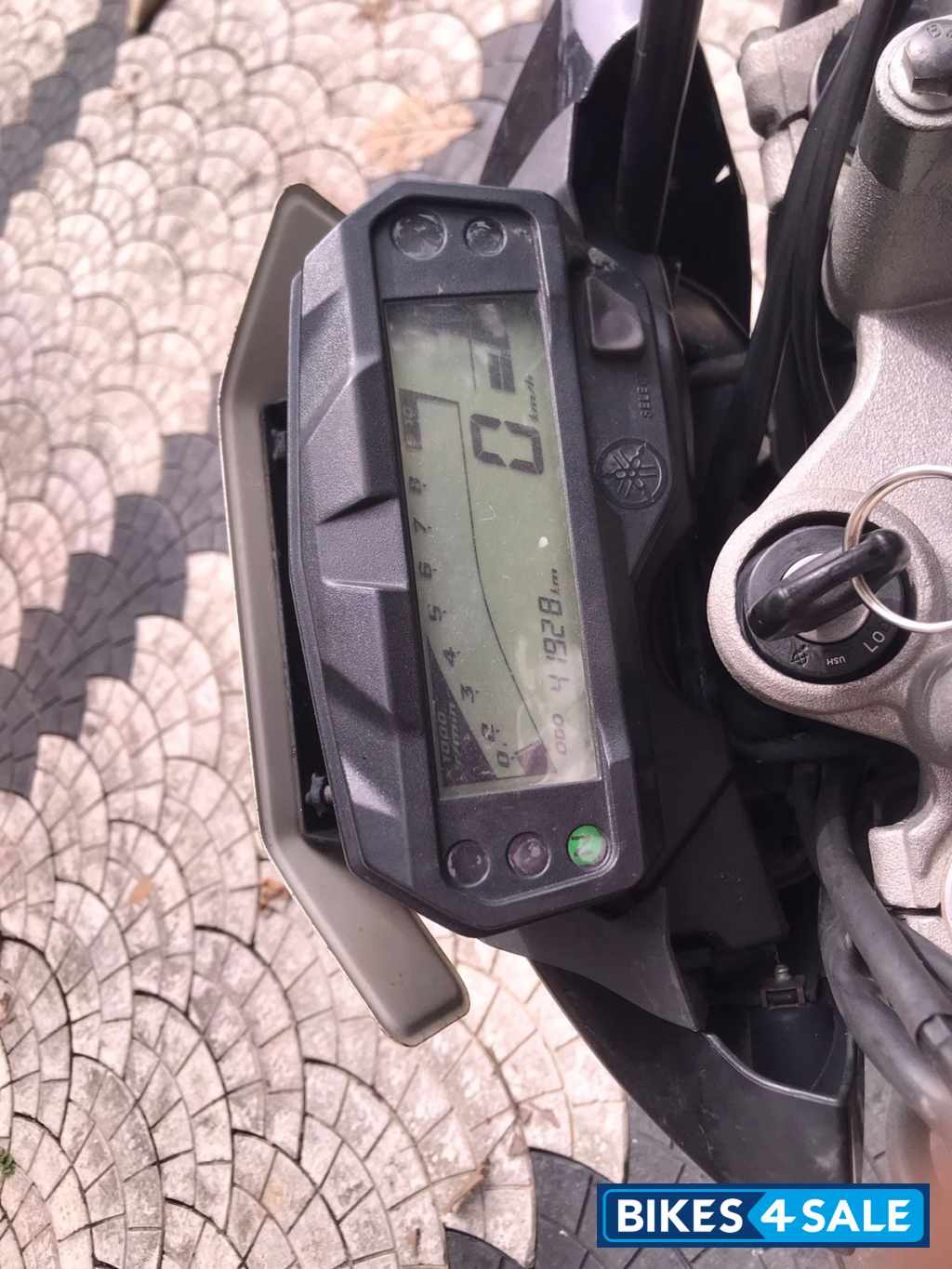 Black Yamaha FZ-S FI V2