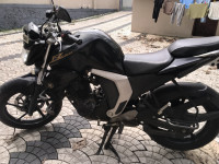 Black Yamaha FZ-S FI V2