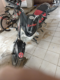 Black Red TVS Victor GLX