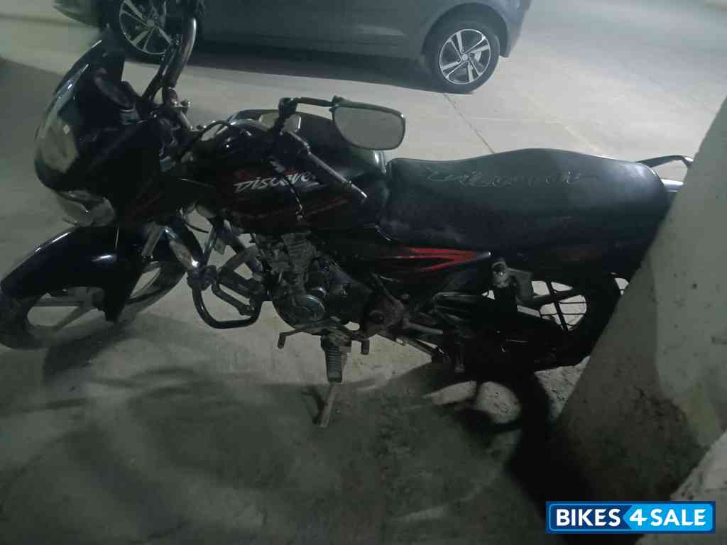 Bajaj Discover 150 F