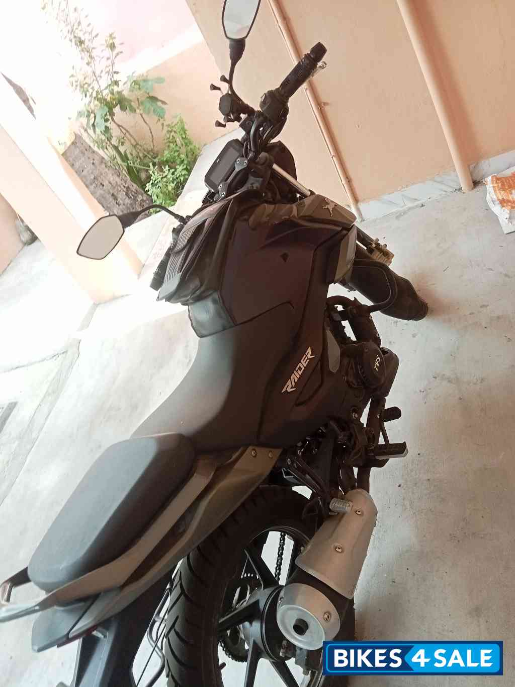 TVS Raider 125