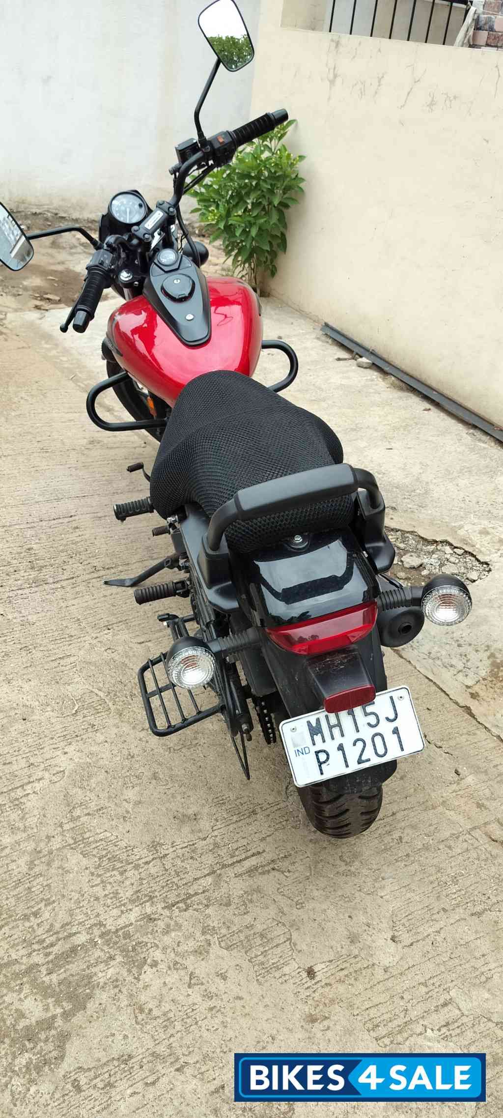 Bajaj Avenger Street 160