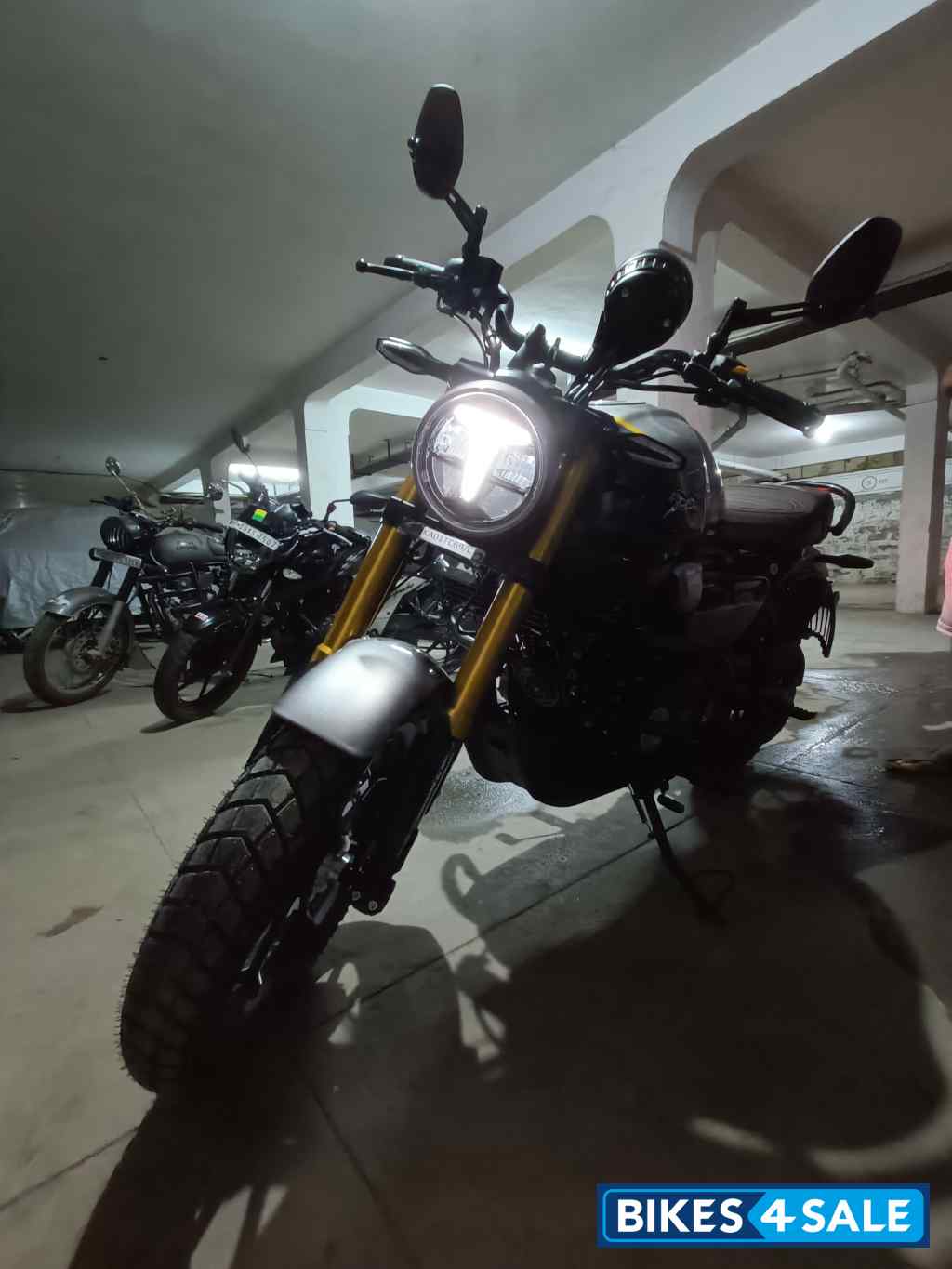 TVS Ronin TD TVS Ronin TD