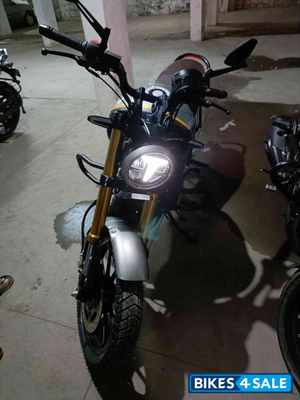 TVS Ronin TD TVS Ronin TD