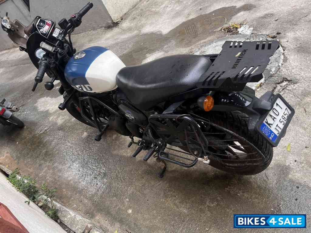 Royal Enfield Hunter 350 Retro