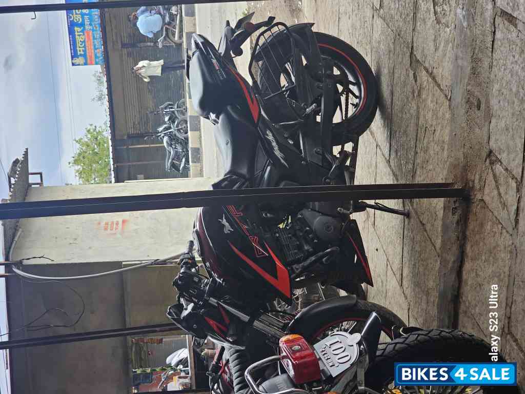 TVS Apache RTR 200 4V