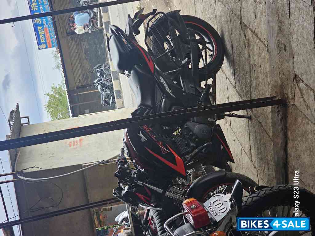 TVS Apache RTR 200 4V