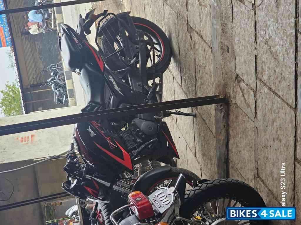 TVS Apache RTR 200 4V