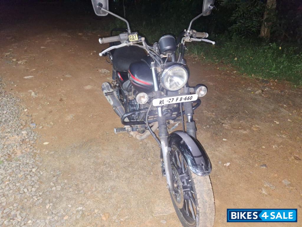 Bajaj Avenger Street 220