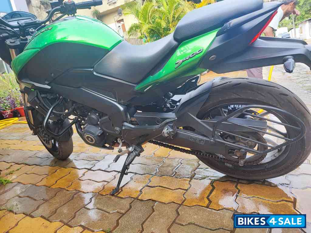 Bajaj Dominar 400 ABS BS6