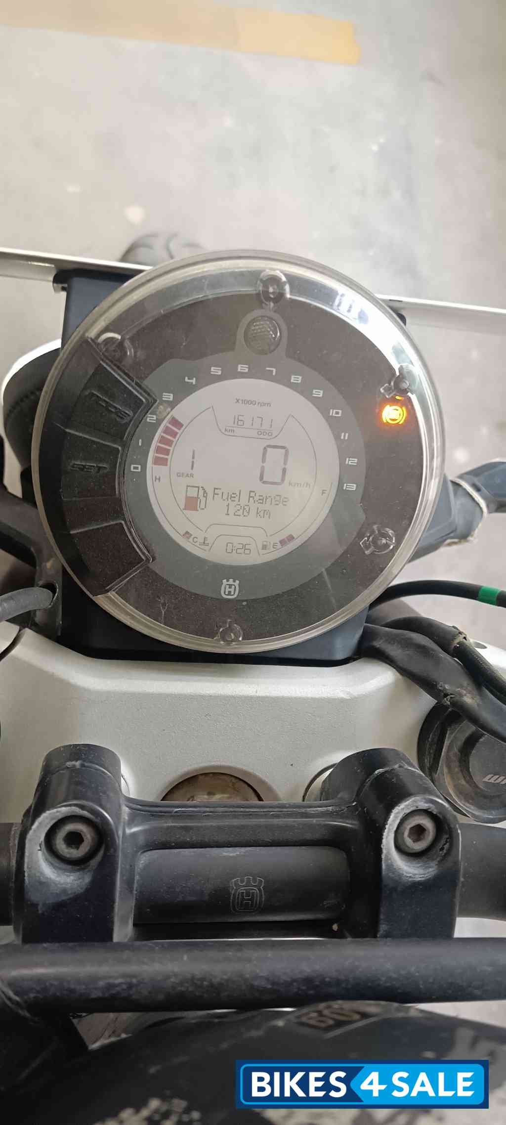 Adv Silver Stain Husqvarna Vitpilen 2021