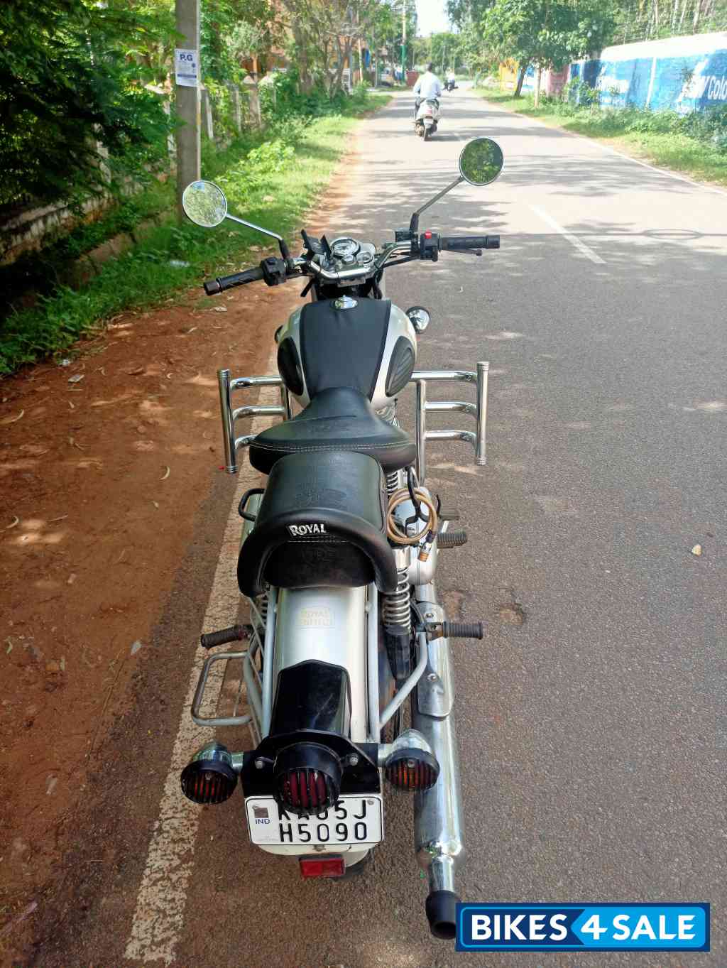 Royal Enfield Classic 350