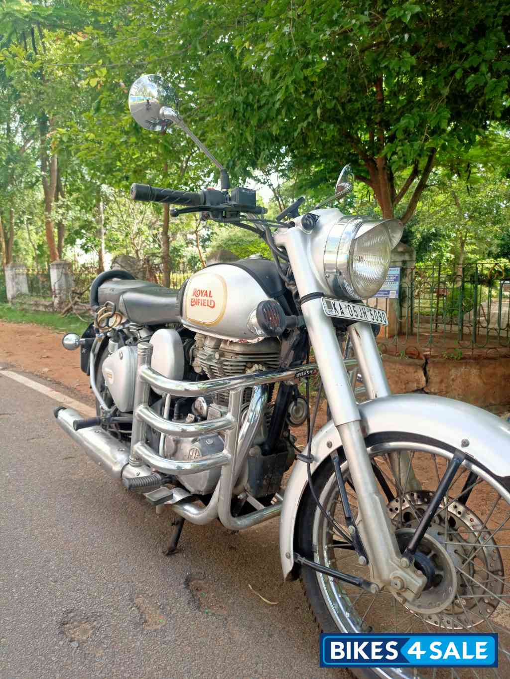 Royal Enfield Classic 350
