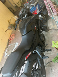 Black Bajaj Pulsar N160