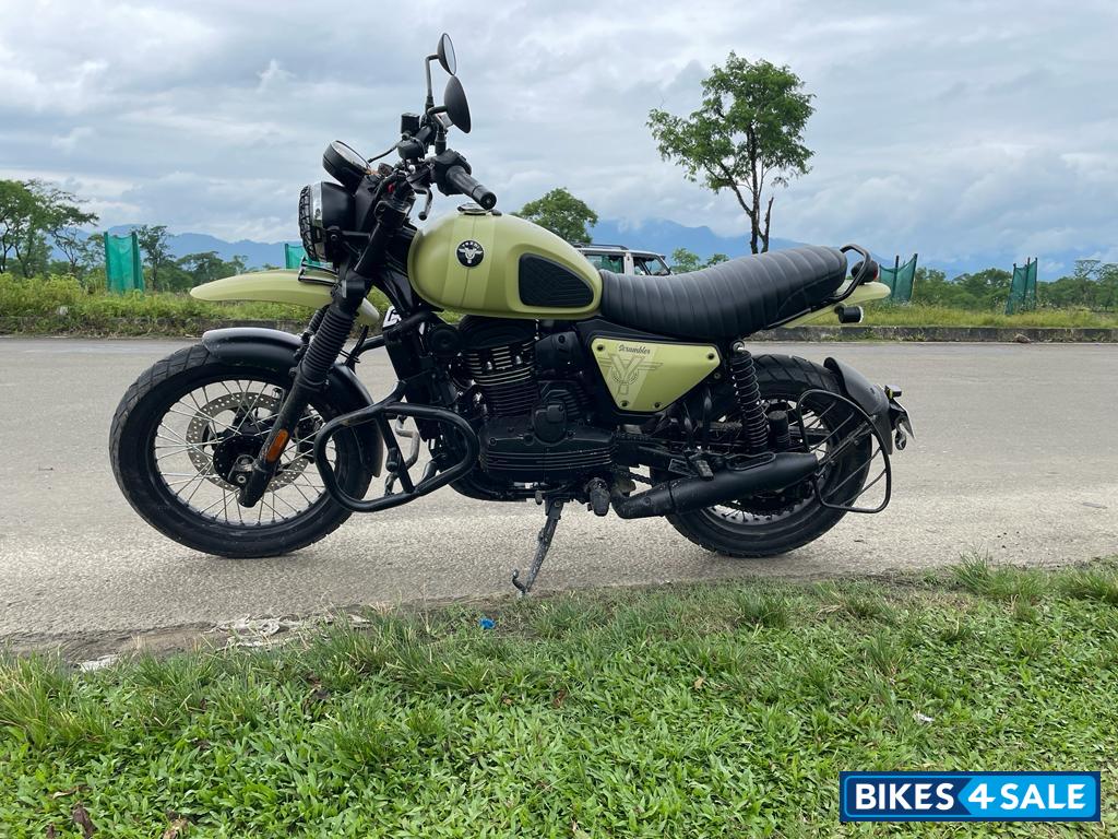 Outlaw Olive Yezdi Scrambler Single Tone