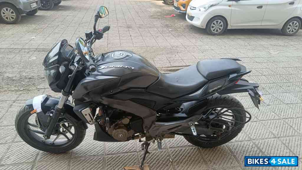 Bajaj Dominar 400 ABS BS6