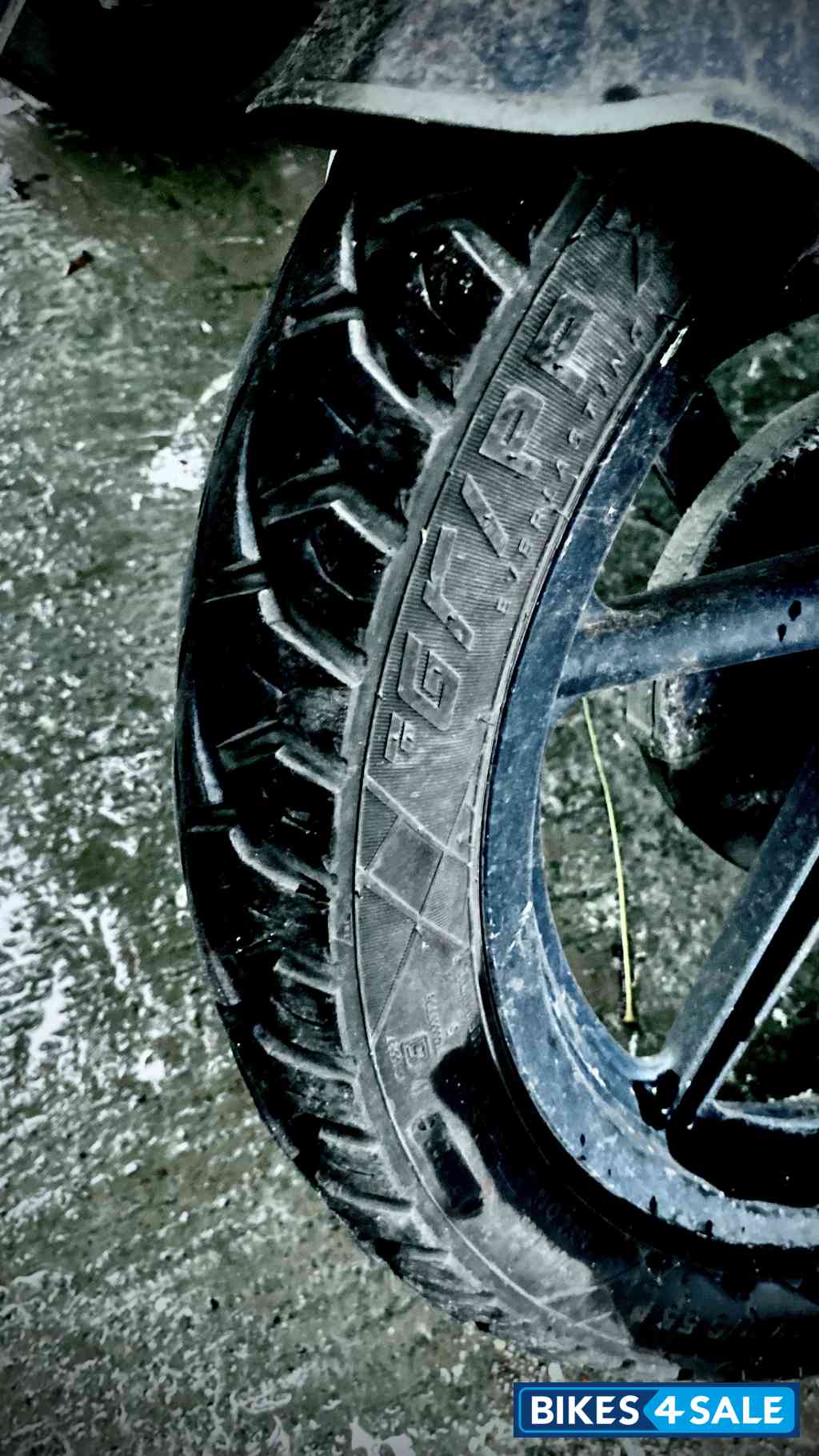 Bajaj Pulsar 150 Neon