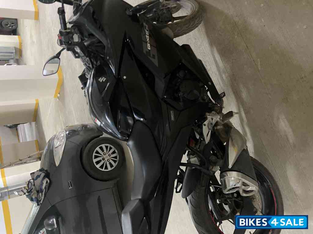 Suzuki Gixxer SF