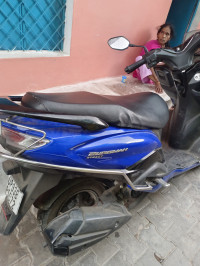 Blue Suzuki Burgman Street BS6