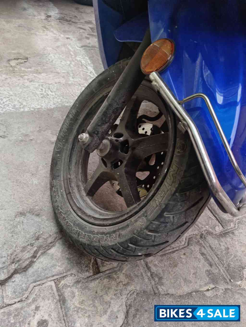 Blue Suzuki Burgman Street BS6 Blue Suzuki Burgman Street BS6