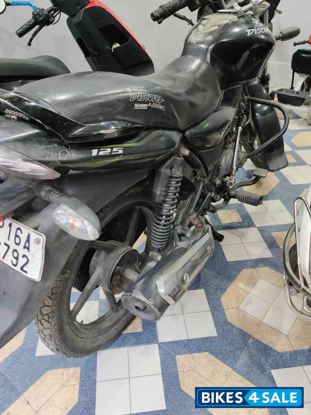 Bajaj Discover 125