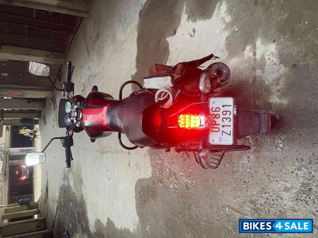 Red Black Bajaj V15